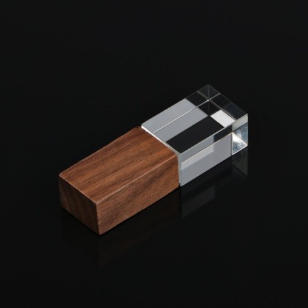Flash drive E 310 Wood BL, 32 GB, USB2.0, th Up 25 MB/s, PBU up to 15 Mb/s, crystal in a tree-9