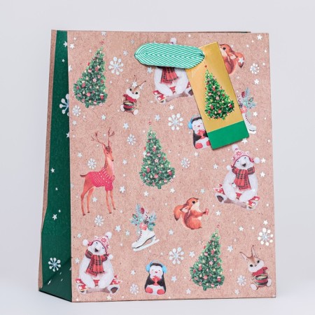 Gift Package "New Year's Forest" 18 x 22.3 x 10 cm