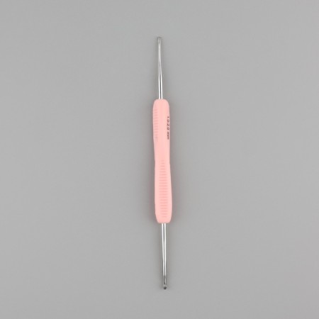 Knitting hook, bilateral, d = 1/2 mm, 13.5 cm, pink color-1