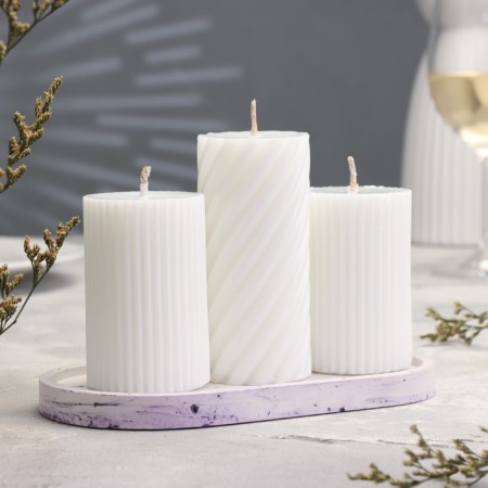 Gypsum oval candlestick, 17.5x9x1.5cm, marble with purple stripes