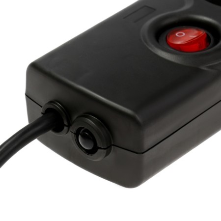 Luazon Lighting network filter, 5 outlets, 5 m, 2200 W, 3x0.75 mm2, 10 A, 220 V, with a fuse, black-5