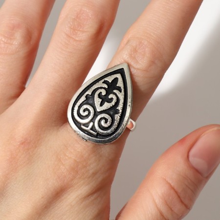 Ring "Ethnic" count pattern, color black silver, dimensionless-2