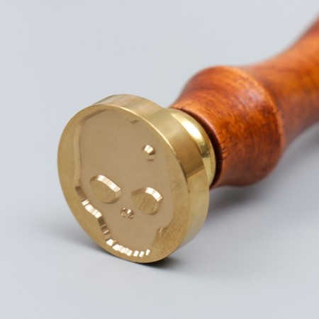 Printing for wax with a wooden handle "Skull with a bullet hole" 9x2.5x2.5 cm-3