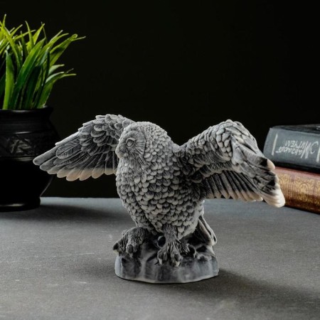 Souvenir "Owl Polar with straightened wings" 10.5cm-1