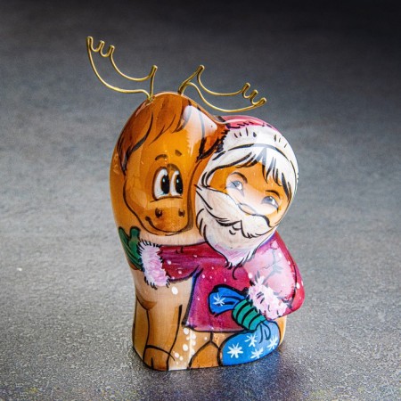Suvenir "Santa Claus with a deer", Selenite