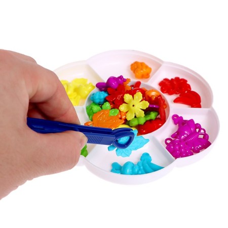 Porter "Chamomile" with tweezers, multi -colored figures, according to the Montessori methodology-3