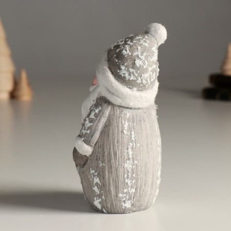 Souvenir Ceramics Light "Santa Claus with heart" 8.3x7.5x16.5 cm-4
