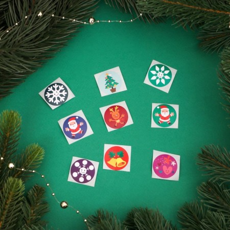 Stickers in the roll "New Year holiday", 500 pcs, 2.5 x 2.5 cm-3