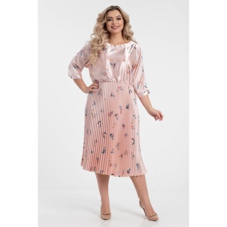 Women's dress, size 56-1