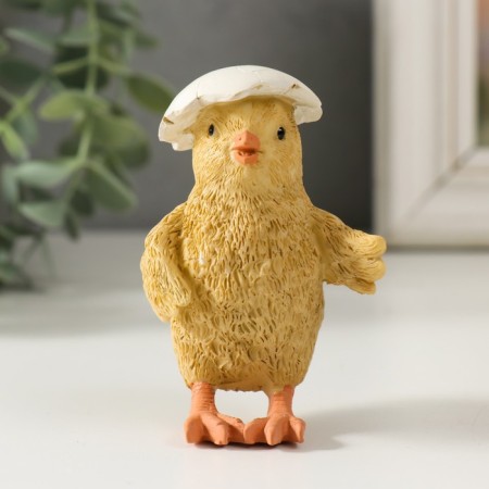 Polystone souvenir "Chicken under a shell" 8.5x5x5.5 cm