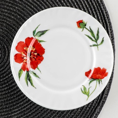 Desser plate "velvet rose", d = 15 cm, glass ceramic, white color