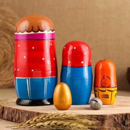 Matryoshka "Ryaba chicken", plot, 5 puppet, 13.5 - 15 cm, mix-13