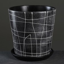 Flower pot 