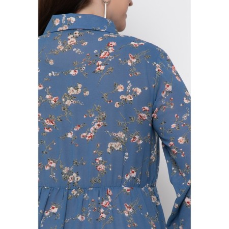 Women's dress, size 48-6