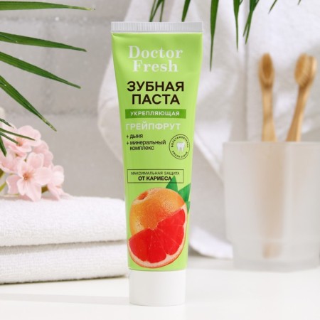 Toothpaste strengthening grapefruit of the DOCTOR Fresh series, 75 ml-1