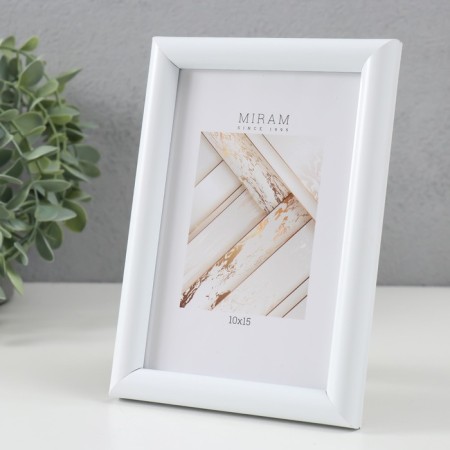 Photo frame Plastic "Mira" 10x15 cm, white (plastic screen)-1