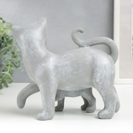 Souvenir Polystone "A cat with a kitten - a walk" Medallion heart, gray 17.5x9.5x19 cm-2