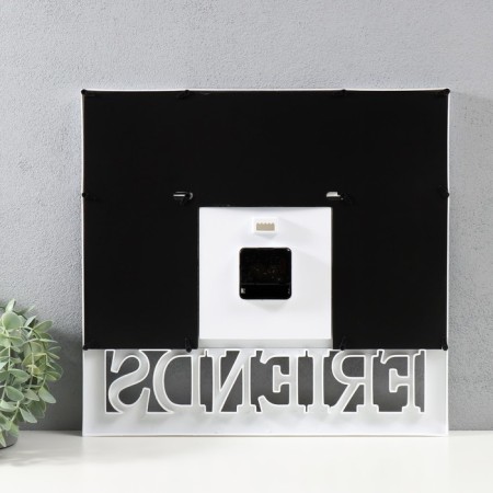 Multipher with the clock "Friends" plastic, 5 photos (10x15/3 pcs, 10x10/2 pcs), col. white-2