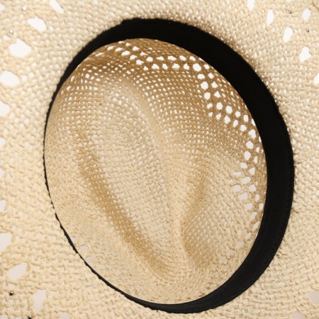 Women's hat with Minaku decor Milk color, rr 56-58-6
