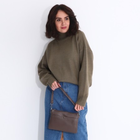 Cross-Bodi Bag on a zipper, the color is gray-brown-7