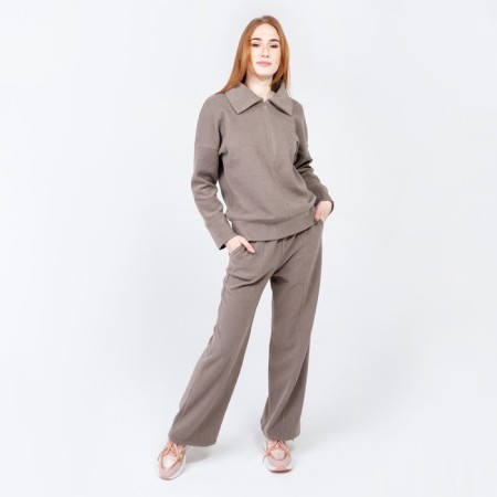 Women's suit (sweater/pants), beige color, size 48-6
