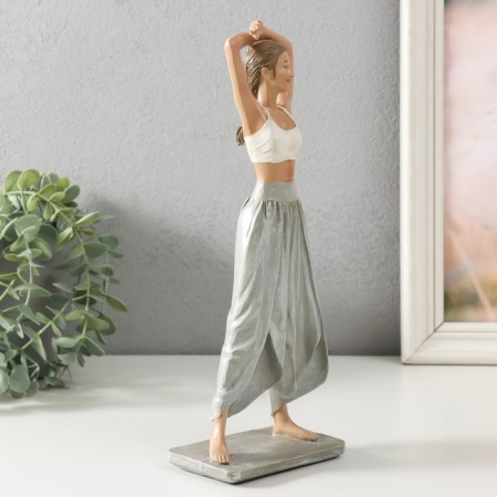 Polystone souvenir "Girl practicing yoga" 11x6.5x27 cm-1
