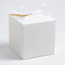 White folding box, 10 x 10 x 10 cm