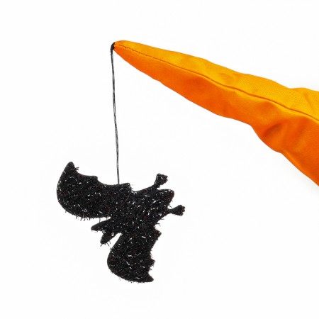 The carnival hat "Orange", draped, with a bat, p. 56 - 58-4