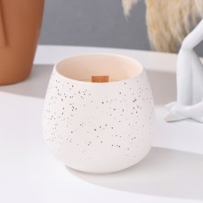Superior wax candle in Kashpo 