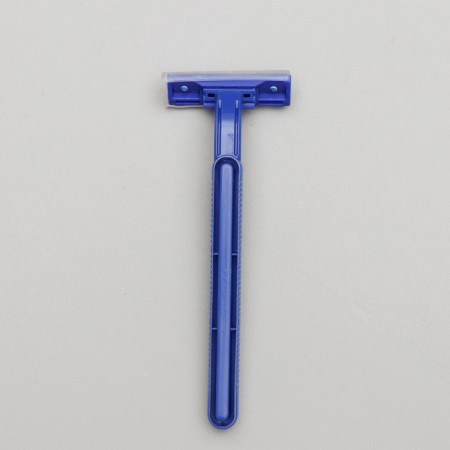 Disposable razor "Standard Plus" with two stainless blades in an individual bag