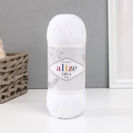 Yarn "Diva Fine" 100% microfiber 600m/100g (55)