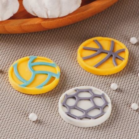 Silicone form "balls", 12.5 × 9 cm, cells d = 4 cm, d = 3 cm, the color is transparent-2