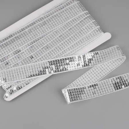 Decorative tape with square sequins, 2.5 cm, 9 ± 0.5 m, silver color