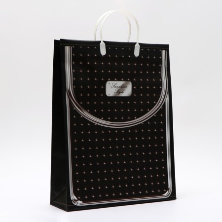 Package "Silver on Black", soft plastic, 42 x 32 cm