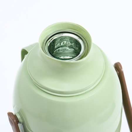 Thermos 3.2 l, with a glass flask, retains heat 36 hours, mix-3