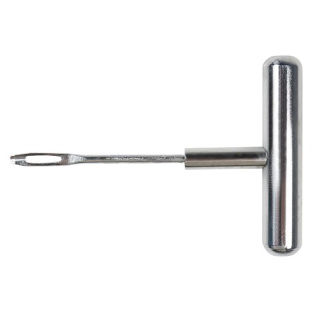 An awl for installing a tourniquet, a T-shaped metal handle, a replaceable needle atrk30