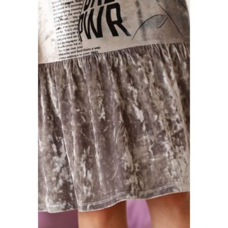 Women's dress, size 42-9