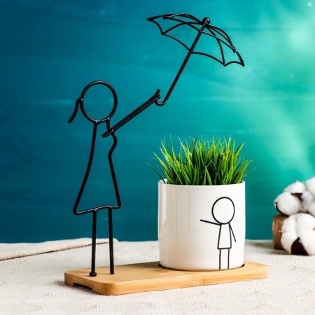 Pot "Family" on a wooden stand, 27x20x10cm