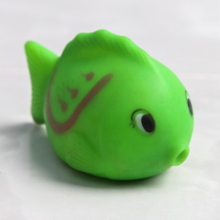 Rubber toy for the bath "Miracle fish", 9 cm, with a squeak, color mix, crush me-13
