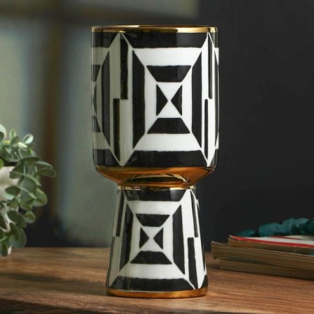 Vase for flowers "Illusion" 16.5 x 16.5 x 18 cm-3