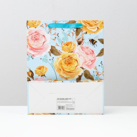 Laminated package 26x32x12 "Flower mood"-1