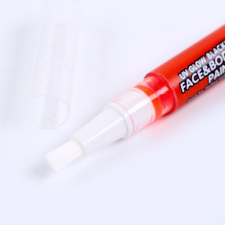 Facial and body make-up, shines from ultraviolet radiation, 3 ml., Mix color-4