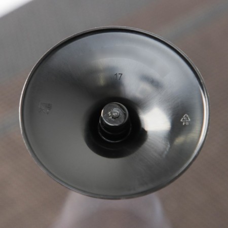 A single -single -plastic glass for champagne “cone”, 150 ml, with a black leg, the color is transparent-3