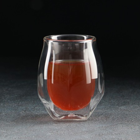 A glass glass glass with double walls Magistro "Stock", 180 ml