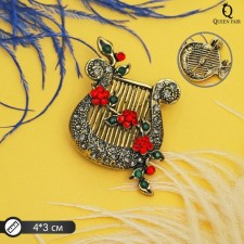 Brooch 