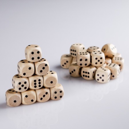 Bones playing, wooden, 100 pcs, 1.6 x 1.6 cm