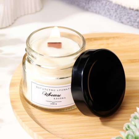Aromatic candle made of soy wax in a jar, 75 g, cotton flowers