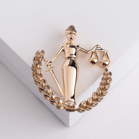 Femis Brooch Goddess of Justice, 4.5 cm, color gold