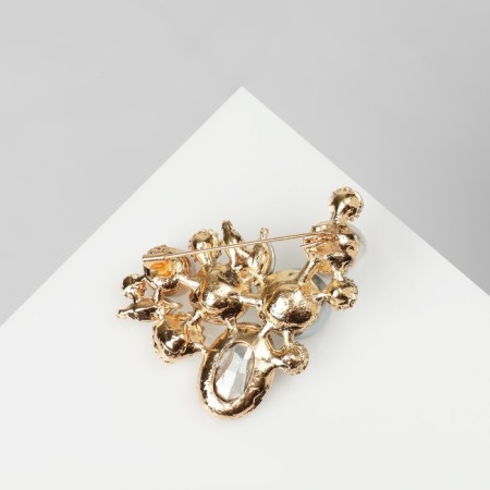 Brooch "Pearl of Solder", colored in gold-2