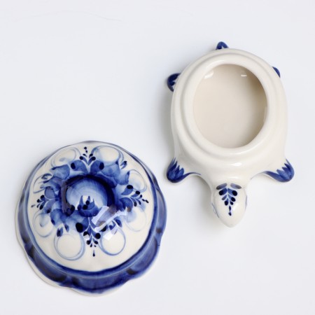 Gzhel box "Turtle", white-blue, ceramics,-4